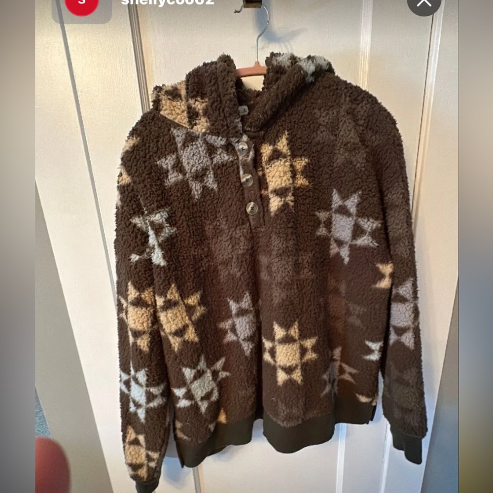 Green fleece hoodie